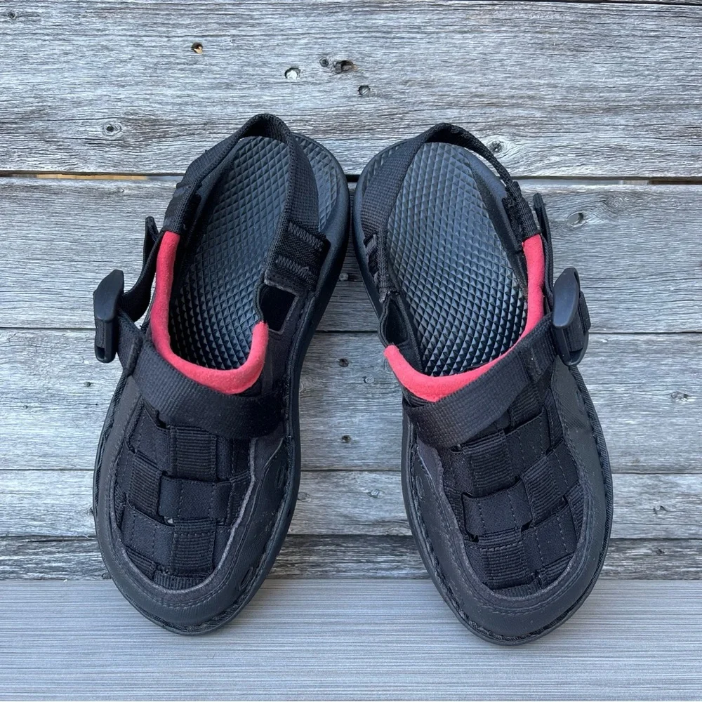 CHACO Toecoop Outdoor Adjustable Slingback Sandals